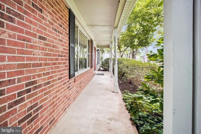 1881 Cold Creek Ct, Vienna, VA 22182 - view of porch