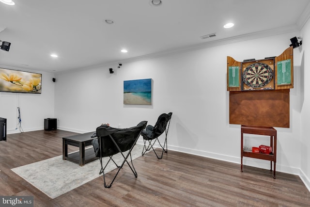 620 Cypress Ln, Severna Park, MD 21146 - living area with crown molding, wood finished floors, and recessed lighting