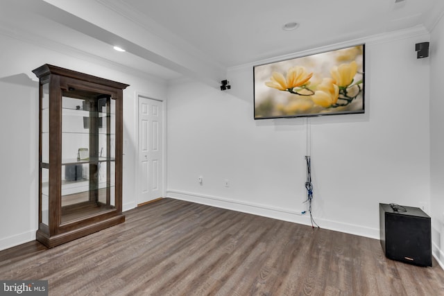 620 Cypress Ln, Severna Park, MD 21146 - unfurnished room featuring ornamental molding, wood finished floors, and recessed lighting