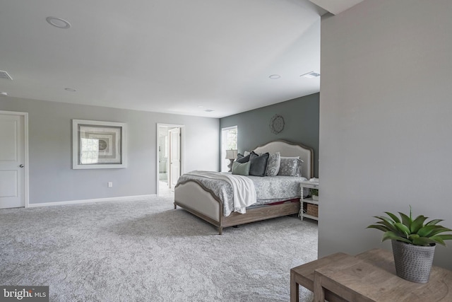 2638 Hollow View Dr, Easton, PA 18040 - carpeted bedroom featuring baseboards