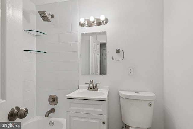 1329 Potomac Heights Dr Unit 36, Fort Washington, MD 20744 - bathroom with vanity, shower / washtub combination, and toilet