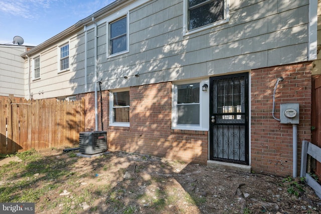 1329 Potomac Heights Dr Unit 36, Fort Washington, MD 20744 - entrance to property with central AC and brick siding