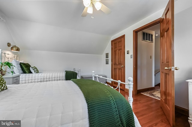 665 Bayard Rd, Lothian, MD 20711 - bedroom featuring lofted ceiling, wood finished floors, baseboards, and ceiling fan