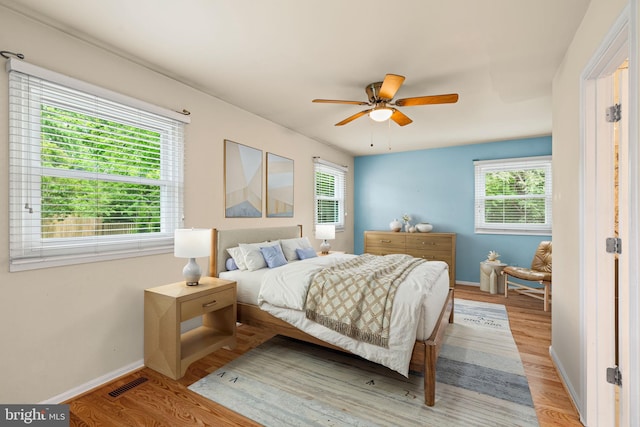 6188 Cobbs Rd, Alexandria, VA 22310 - bedroom featuring wood finished floors