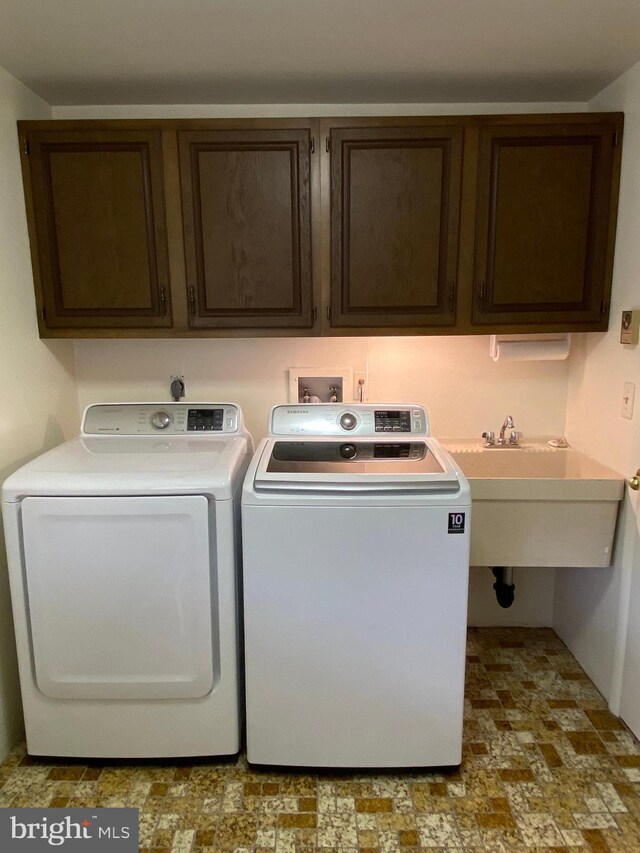 108 Wright St SE, Frostburg, MD 21532 - laundry room with independent washer and dryer, cabinet space, and an office area