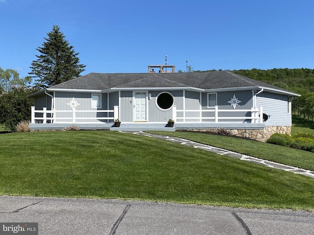 108 Wright St SE, Frostburg, MD 21532 - view of front facade featuring a front lawn, a porch, and a shingled roof