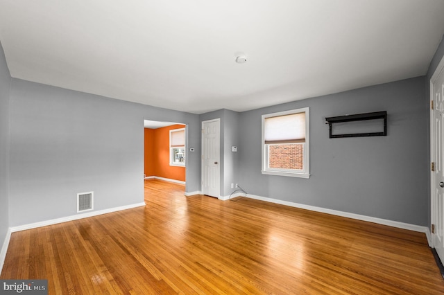 602 Braxton Rd, Ridley Park, PA 19078 - spare room featuring light wood-style flooring, baseboards, and a smoke detector
