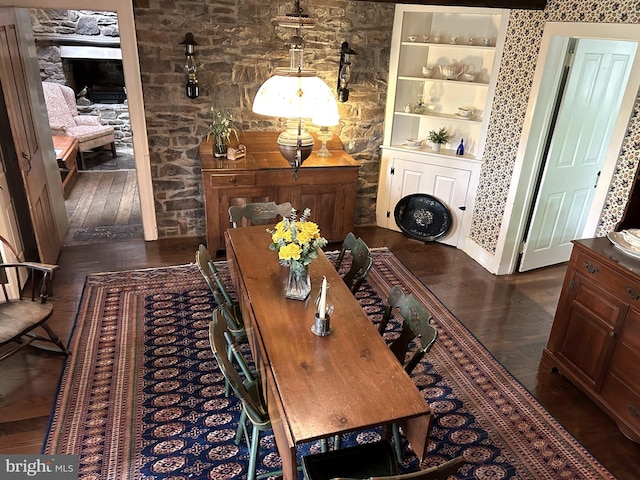 1132 Upper Stump Rd, Chalfont, PA 18914 - living room featuring wood finished floors
