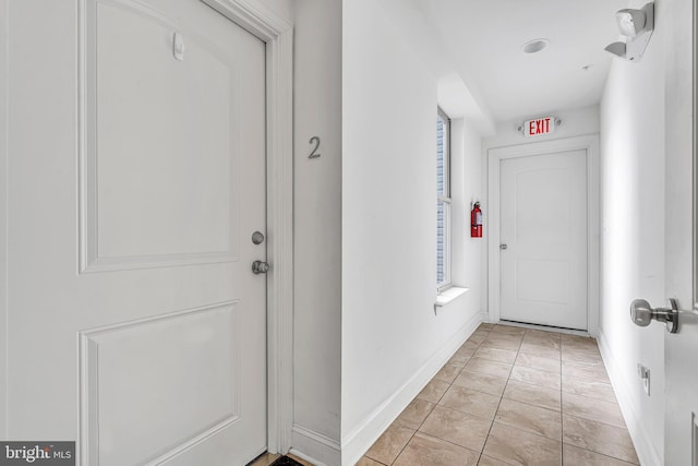 821 N 15th St Unit 2, Philadelphia, PA 19130 - entryway with baseboards