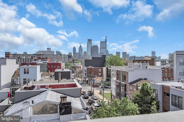 821 N 15th St Unit 2, Philadelphia, PA 19130 - view of city skyline