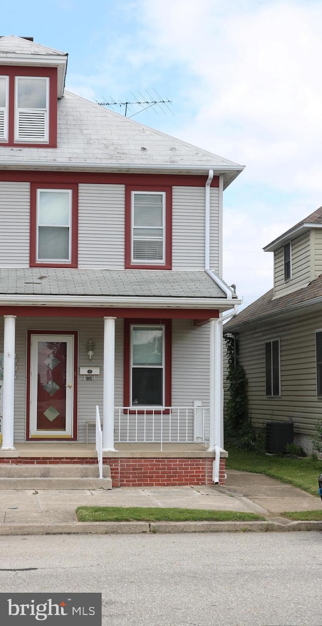 85 S St, Hanover, PA 17331 - view of front facade with a porch and roof with shingles