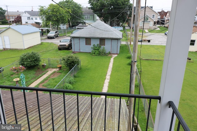 85 S St, Hanover, PA 17331 - view of yard featuring a residential view