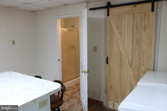 85 S St, Hanover, PA 17331 - bedroom featuring a barn door