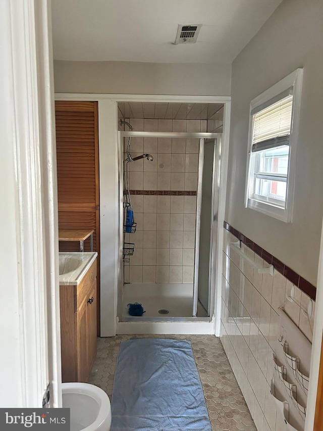 17 Barlow Ave, Gloucester City, NJ 08030 - bathroom with a stall shower and tile walls