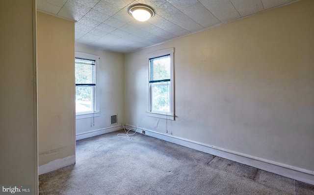 625 Hunter St, Gloucester City, NJ 08030 - unfurnished room with carpet flooring and baseboards