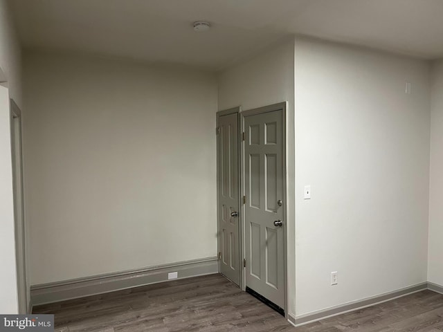 3 Third St, Pottstown, PA 19464 - spare room featuring wood finished floors, baseboards, and a smoke detector