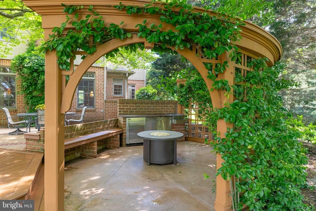 826 Bent Creek Dr, Lititz, PA 17543 - view of patio / terrace