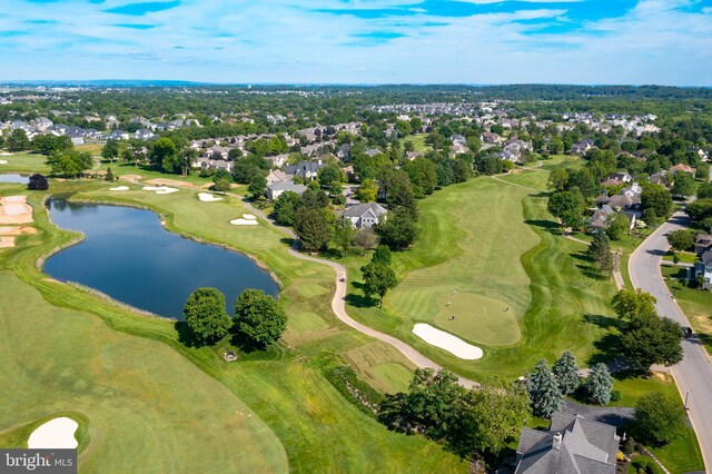826 Bent Creek Dr, Lititz, PA 17543 - aerial view of property and surrounding area with nearby suburban area, a golf course, and a large body of water