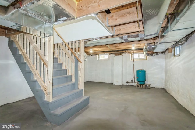 395 Main St, Cedarville, NJ 08311 - below grade area with a water pressure tank and stairs