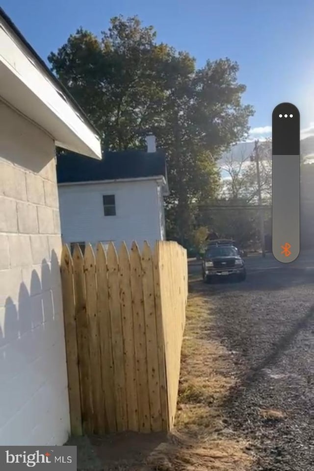 395 Main St, Cedarville, NJ 08311 - view of side of property