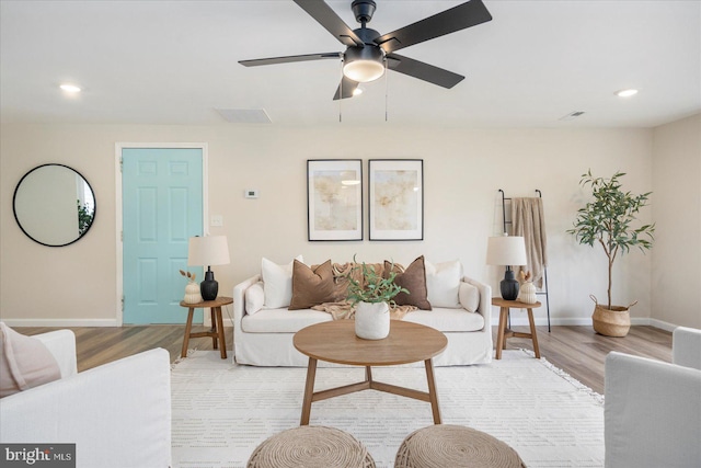 214 Kennard Ave, Edgewood, MD 21040 - living room with baseboards, light wood-type flooring, ceiling fan, and recessed lighting