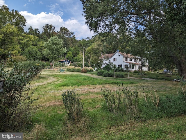 2834 E Boss Arnold Rd, Jefferson, MD 21755 - view of yard with a forest view