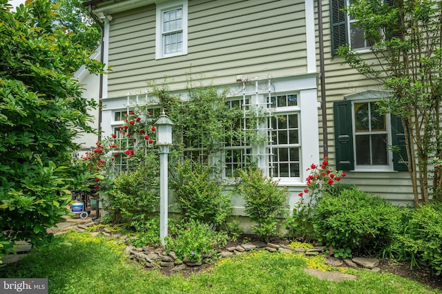315 Linden Ave, Doylestown, PA 18901 - view of home's exterior