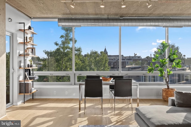 1200 Steuart St Unit 326, Baltimore, MD 21230 - sunroom with rail lighting