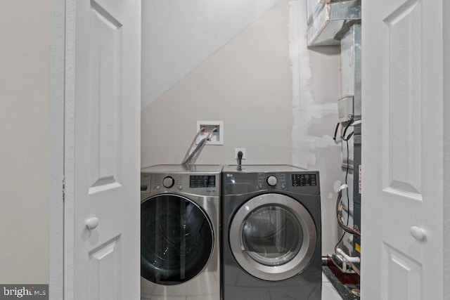 101 Poppleton St, Baltimore, MD 21201 - laundry room with washer and clothes dryer