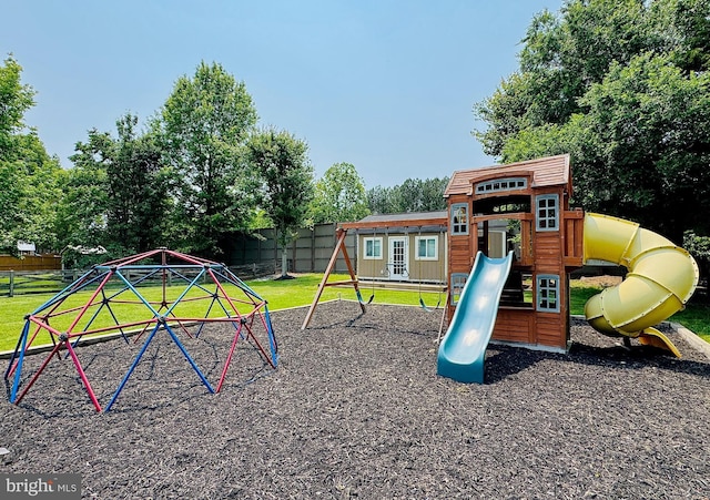 5736 Caribbean Ct, Haymarket, VA 20169 - view of jungle gym