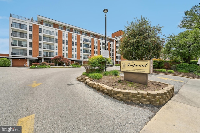 3601 Clarks Ln Unit 424, Baltimore, MD 21215 - view of apartment building / complex