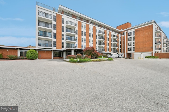 3601 Clarks Ln Unit 424, Baltimore, MD 21215 - view of apartment building / complex