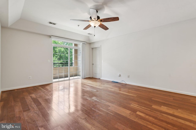 8609 Wintergreen Ct Unit 304, Odenton, MD 21113 - empty room featuring wood finished floors, a ceiling fan, and baseboards