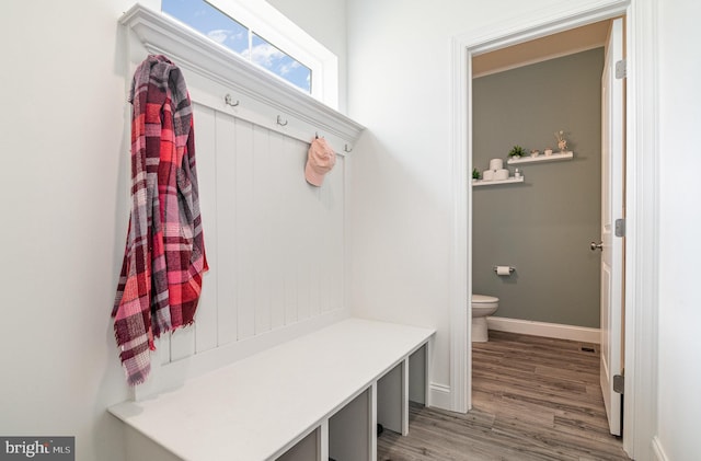 6320 Neha Dr, Mechanicsburg, PA 17050 - mudroom featuring light wood-type flooring and baseboards