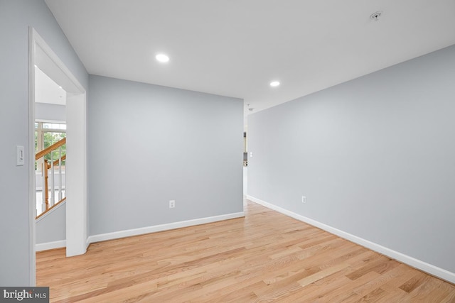 6712 Ridgecrest Rd, New Market, MD 21774 - unfurnished room featuring wood finished floors, baseboards, and recessed lighting