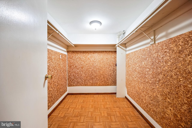 15221 Middlegate Rd, Silver Spring, MD 20905 - view of walk in closet