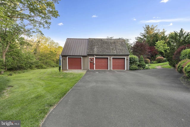 1249 Pebble Hill Rd, Doylestown, PA 18901 - view of detached garage