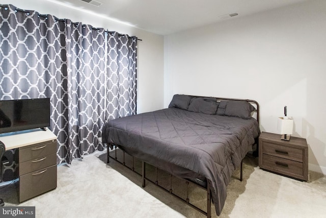 644 Lakemont Dr, Glen Burnie, MD 21060 - bedroom featuring light colored carpet