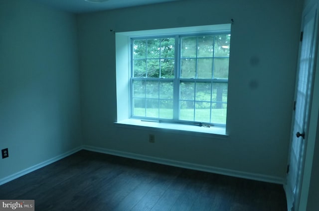 302 Independence Dr, Southampton, PA 18966 - empty room with dark wood-style flooring and baseboards