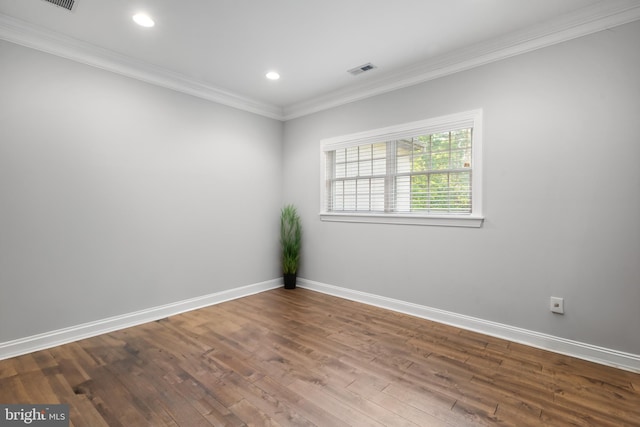 2 Jessica Ct, Tabernacle, NJ 08088 - spare room featuring crown molding, wood finished floors, baseboards, and recessed lighting