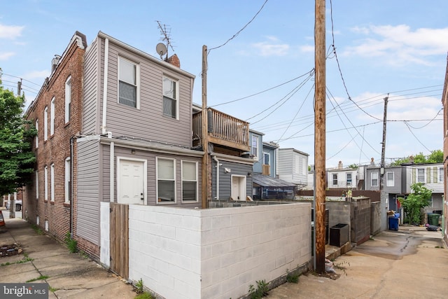 2808 Orleans St, Baltimore, MD 21224 - view of side of property with a balcony
