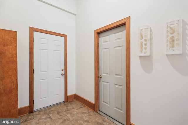 14908 Little Bennett Dr, Clarksburg, MD 20871 - entrance foyer with baseboards