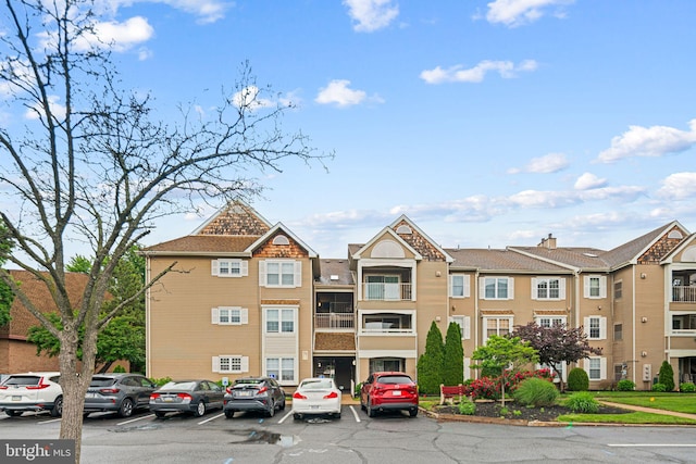 70302 Delaire Landing Rd Unit 302, Philadelphia, PA 19114 - view of property with uncovered parking
