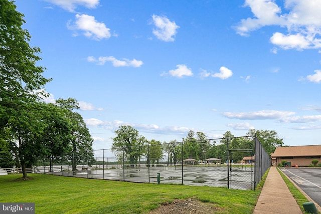 70302 Delaire Landing Rd Unit 302, Philadelphia, PA 19114 - view of tennis court