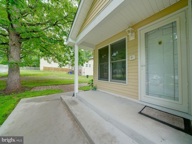 9407 7th St N, Laurel, MD 20723 - porch with a lawn
