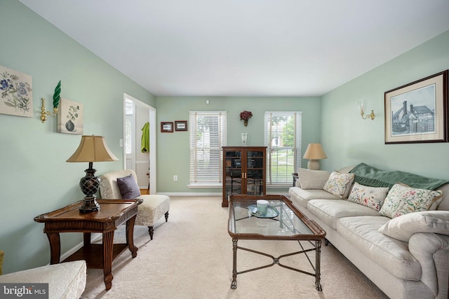 14 Baron Ct, Stafford, VA 22554 - living room with light carpet and baseboards