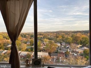 4600 Duke St Unit 1208, Alexandria, VA 22304 - view of mountain background