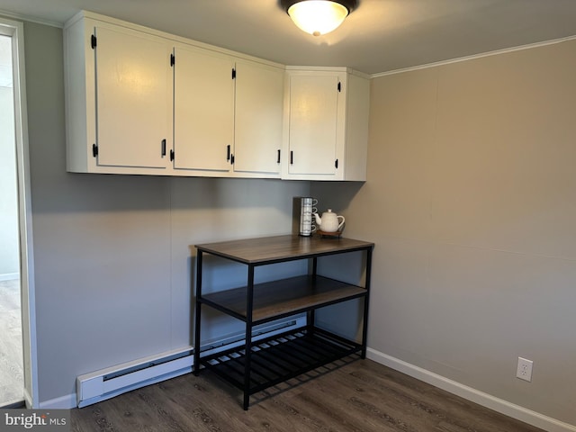 203 4th Ave, Burnham, PA 17009 - detailed view of wood finished floors and baseboards