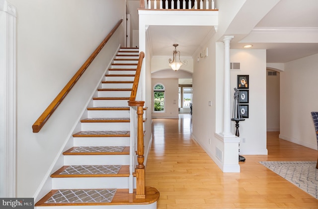 148 Lawn Rd, Palmyra, PA 17078 - entryway featuring arched walkways, ornamental molding, light wood-style flooring, recessed lighting, and baseboards