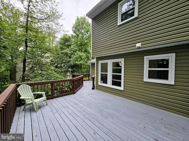 10920 Oakcrest Cir, New Market, MD 21774 - view of wooden deck